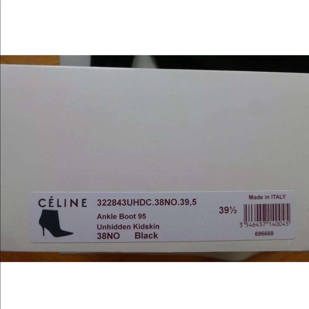 NIB Auth. CELINE leather BOOTS/BOOTIES w/dust bag  size 8.5/39.5 IT - Picture 9 of 9
